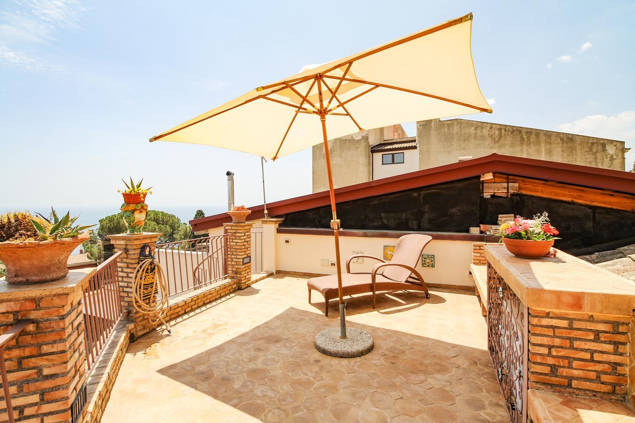 Apartament The Charme Of Sicily Taormina Zewnętrze zdjęcie